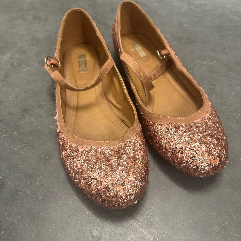 Cooperative Glittery Maryjanes Flats in Rose Gold